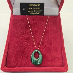 14kt Solid Yellow Gold Genuine Malachite Gemstone Necklace